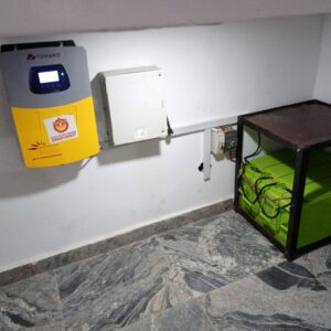 5kva growatt inverter and 8pcs quanta battery